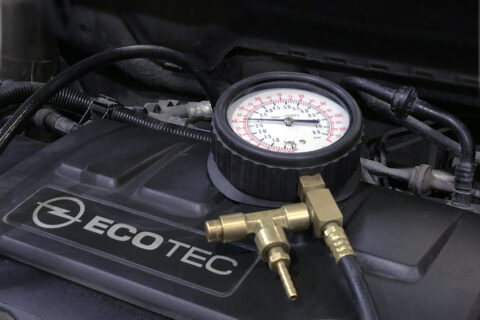 Замер давления топлива Opel